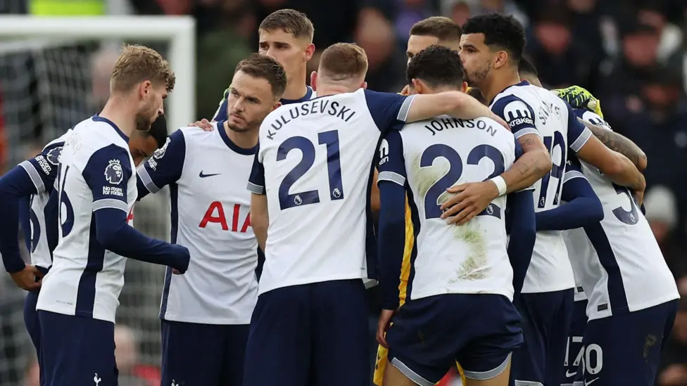 Spurs condemn ‘abhorrent homophobic chanting’